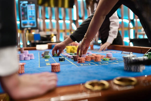 Multiple Mega Sevens tables running simultaneously